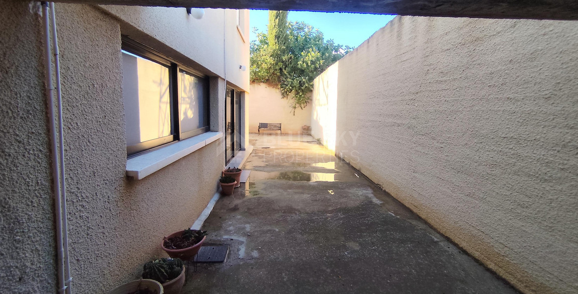 Furnished one Bedroom Apartment with Private Courtyard – Laiki Lefkothea