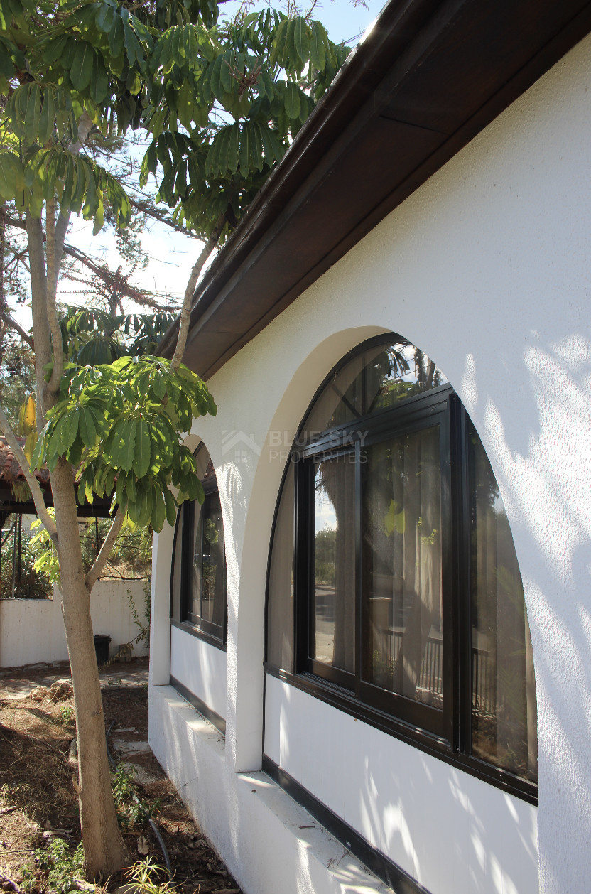 Charming 3-Bedroom Bungalow with Large Garden – Panthea, Limassol