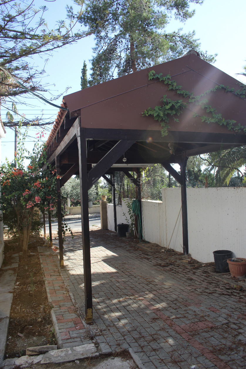 Charming 3-Bedroom Bungalow with Large Garden – Panthea, Limassol