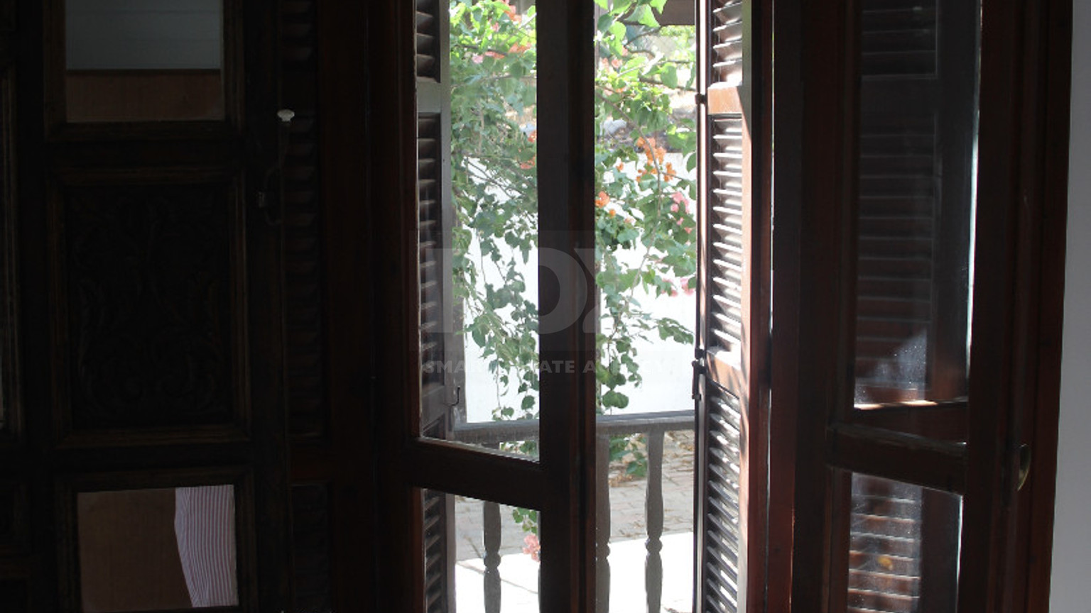 Charming 3-Bedroom Bungalow with Large Garden – Panthea, Limassol