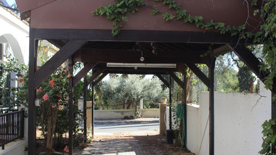 Charming 3-Bedroom Bungalow with Large Garden – Panthea, Limassol