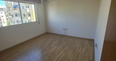 2-Bedroom Apartment in Prime Neapolis/Enaerios Location