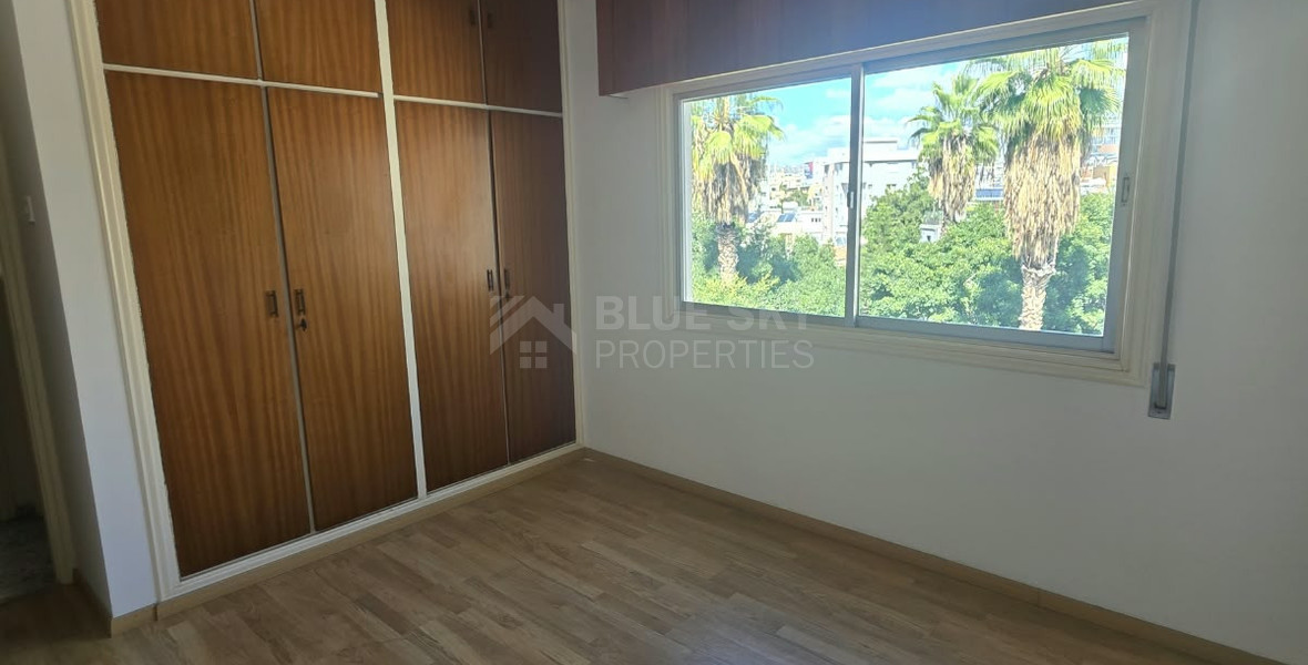 2-Bedroom Apartment in Prime Neapolis/Enaerios Location