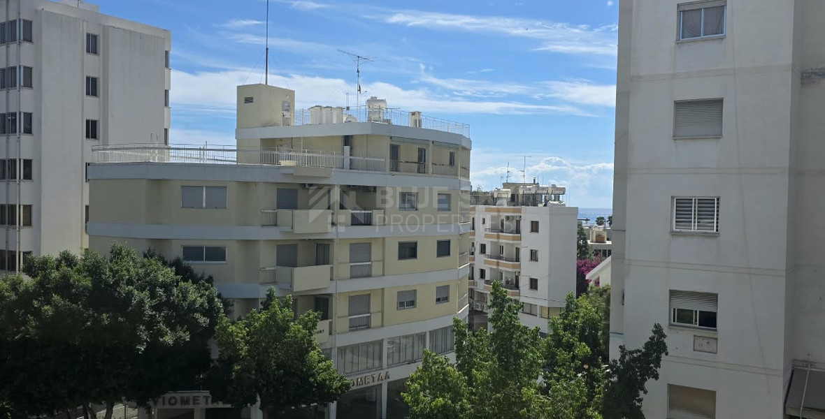 2-Bedroom Apartment in Prime Neapolis/Enaerios Location