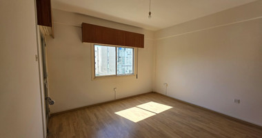 2-Bedroom Apartment in Prime Neapolis/Enaerios Location