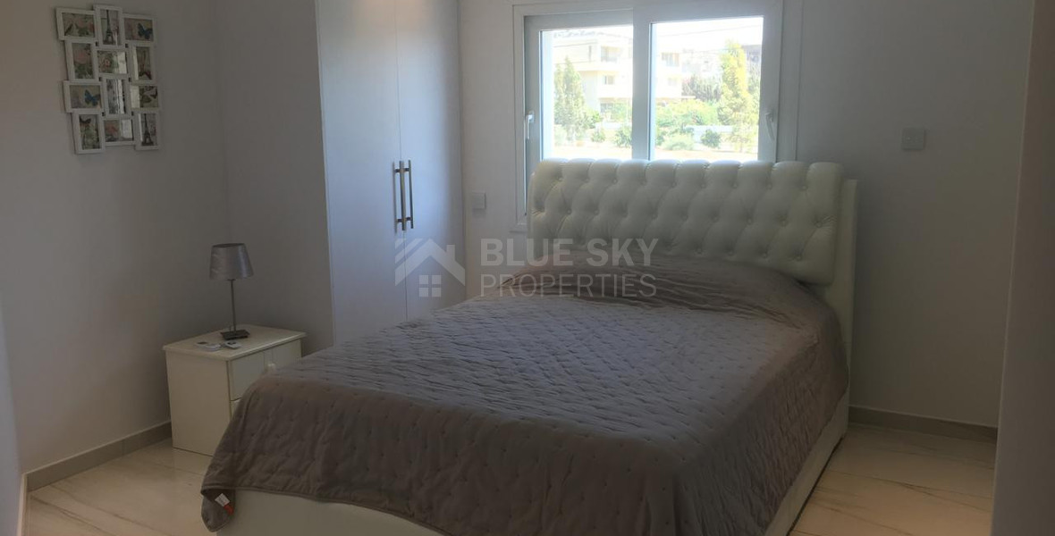 For Rent Luxury Seafront Three-Bedroom Fully Furnished Apartment in Parekklisia