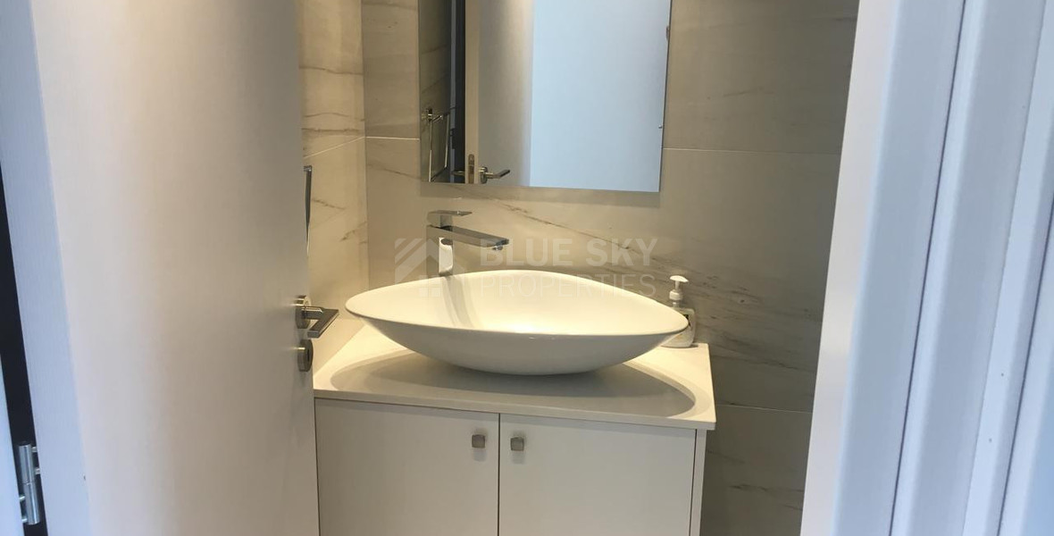 For Rent Luxury Seafront Three-Bedroom Fully Furnished Apartment in Parekklisia