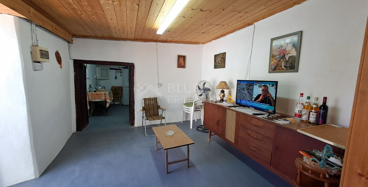 1 Bed House For Sale In Sanida Limassol Cyprus