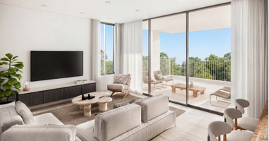 Modern  two bedroom, third floor Apartment in Pafos Center,  for sale