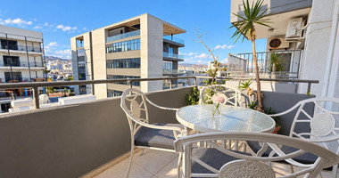 Spacious Three Bedroom Resale Apartment in  Chalkoutsa Mesa Geitonia