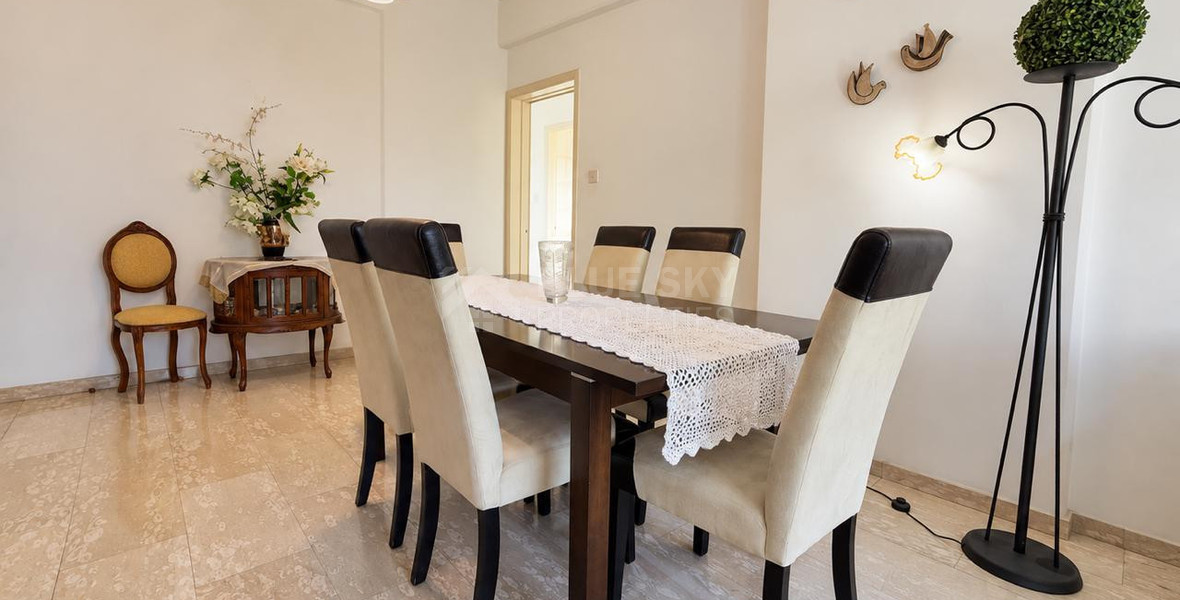 Spacious Three Bedroom Resale Apartment in  Chalkoutsa Mesa Geitonia