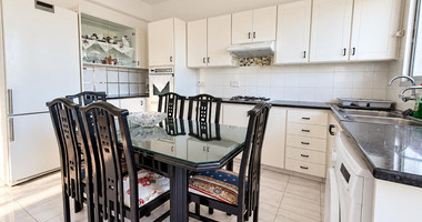 Spacious Three Bedroom Resale Apartment in  Chalkoutsa Mesa Geitonia