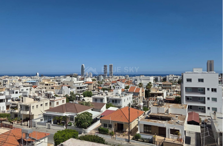 Spacious Three Bedroom Resale Apartment in  Chalkoutsa Mesa Geitonia