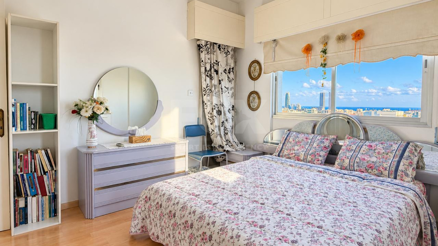 Spacious Three Bedroom Resale Apartment in  Chalkoutsa Mesa Geitonia