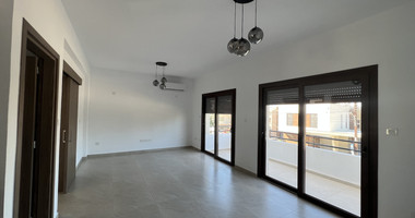 Spacious 3-Bedroom Upper Floor House with A+ Efficiency