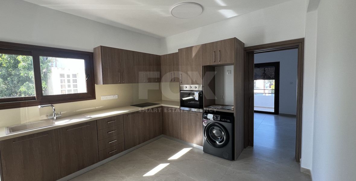Spacious 3-Bedroom Upper Floor House with A+ Efficiency