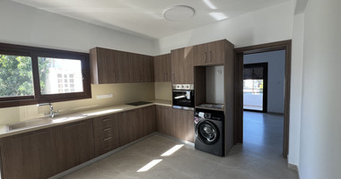 Spacious 3-Bedroom Upper Floor House with A+ Efficiency