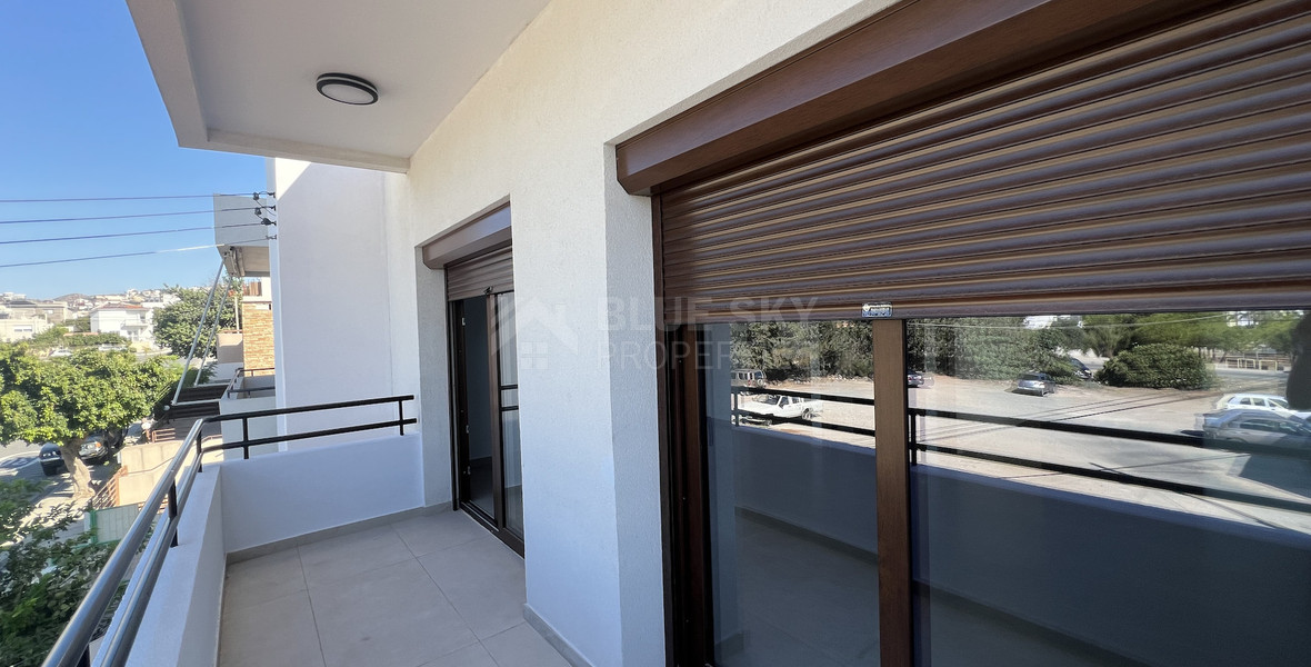 Spacious 3-Bedroom Upper Floor House with A+ Efficiency