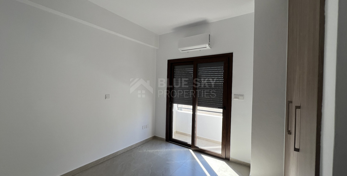 Spacious 3-Bedroom Upper Floor House with A+ Efficiency