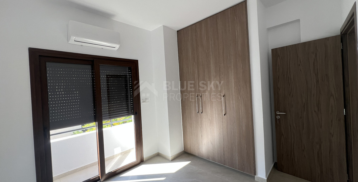 Spacious 3-Bedroom Upper Floor House with A+ Efficiency