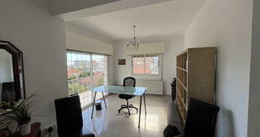 Cozy 3-Bed Apartment for Rent with Sea View in Agios Athanasios