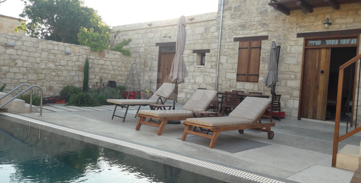 Two bedroom traditional villa for rent