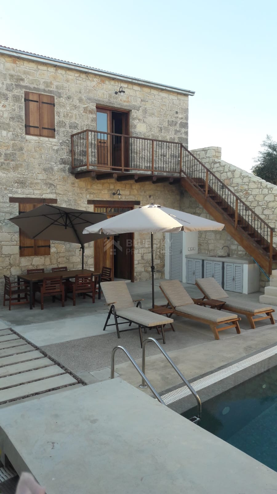 Charming two bedroom traditional villa for rent