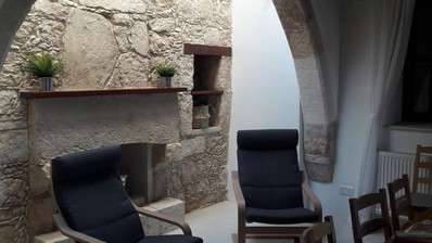 Charming three bedroom traditional villa for rent