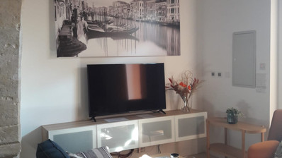 Charming three bedroom traditional villa for rent