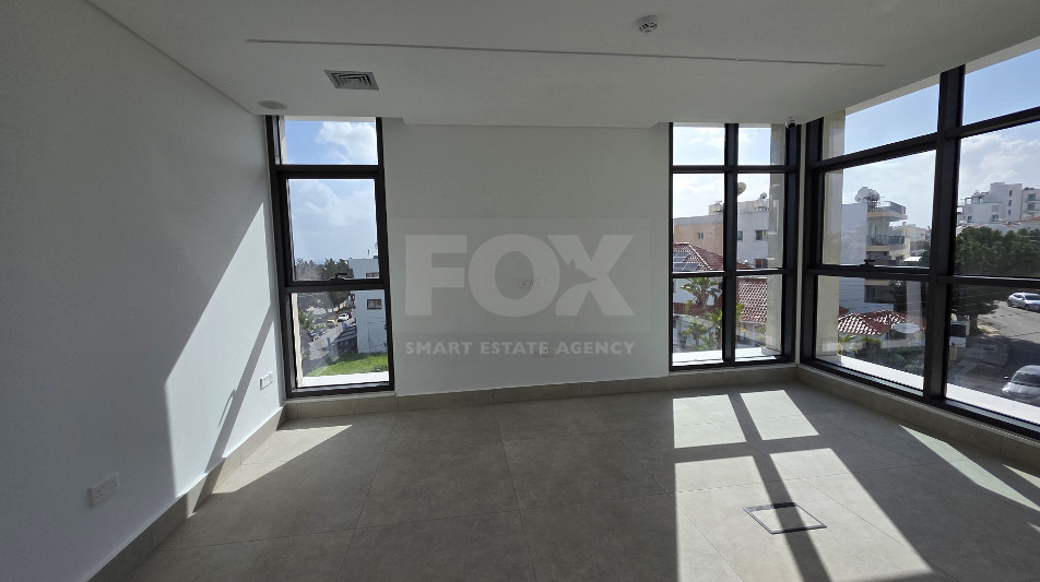 Brand-New Ground-Floor Office in Pafos for Rent