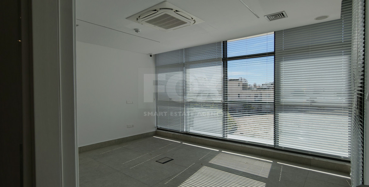 Brand-New Ground-Floor Office in Pafos for Rent