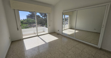 Three Bedroom-Unfurnished Detached House in Mesa Geitonia, Panthea Area