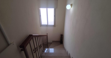 Beautiful Fully Furnished four Bedroom House in Ypsonas
