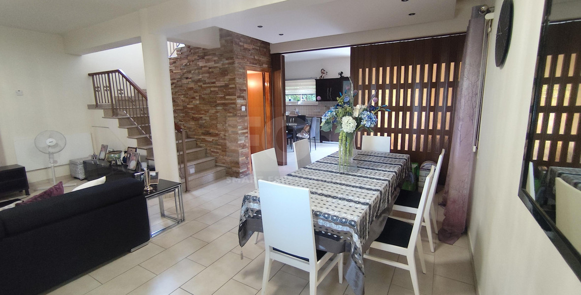 Beautiful Fully Furnished four Bedroom House in Ypsonas