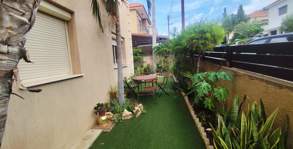Beautiful Fully Furnished four Bedroom House in Ypsonas
