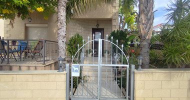 Beautiful Fully Furnished four Bedroom House in Ypsonas