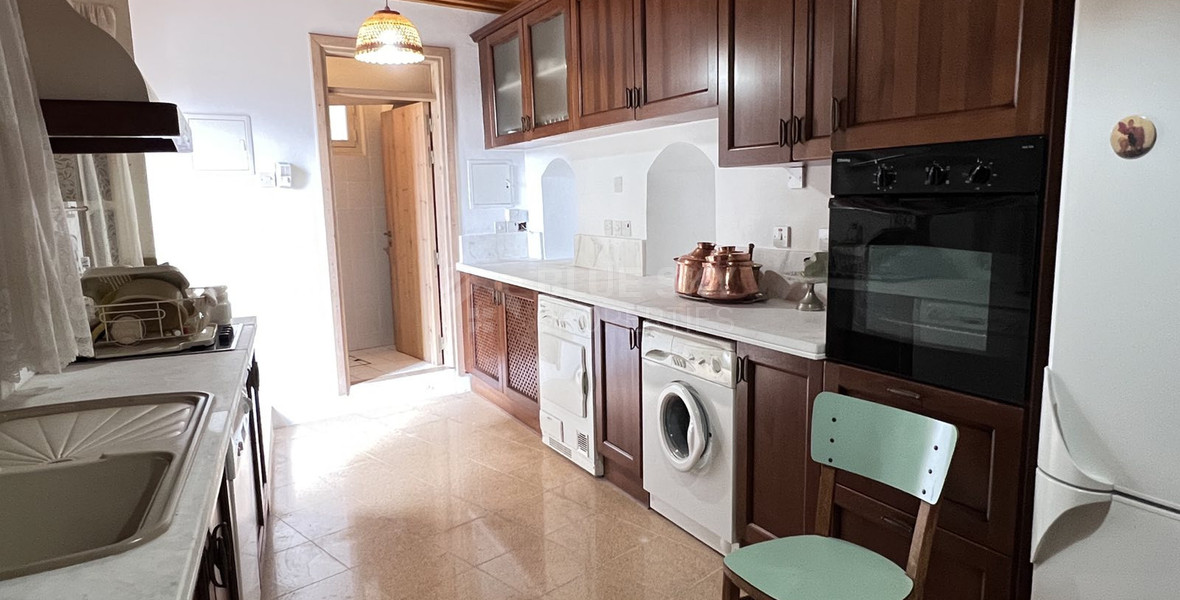 Two Bedroom listed  Ground-Floor House in Agios Mamas – Available Now
