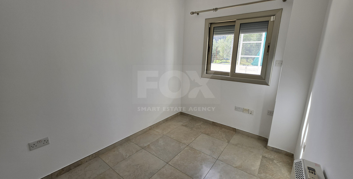 Spacious 3-Bedroom House With An Office & Separate Maids House For Rent  Near The Island School