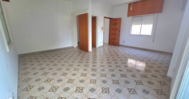 Spacious Two-Bedroom Upper-Floor Residence for Rent in Mesa Geitonia, Limassol