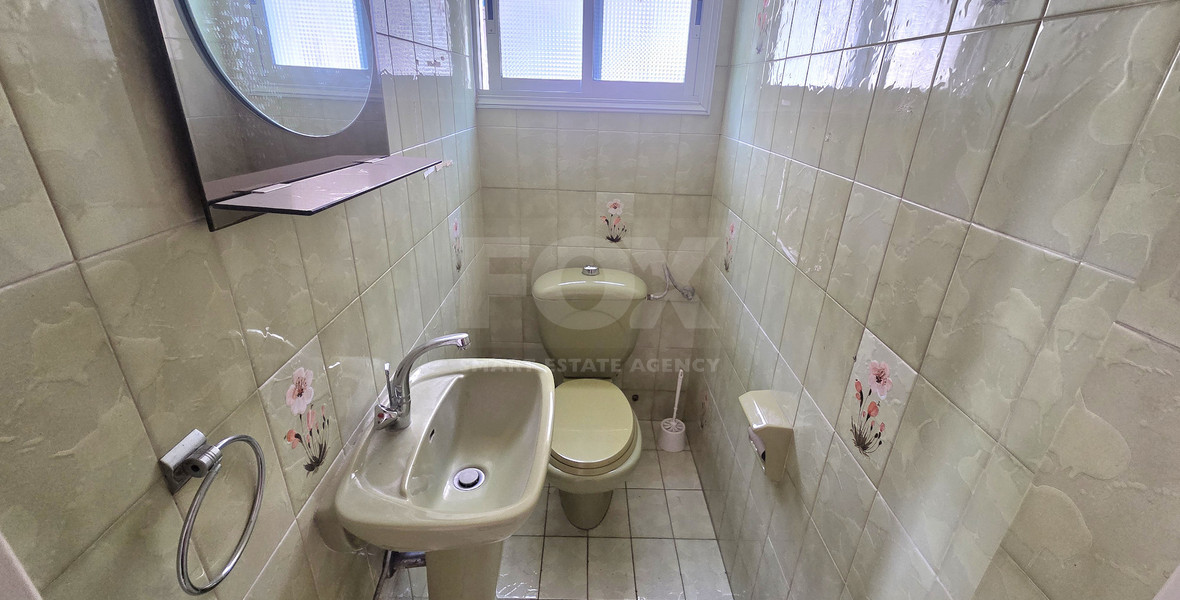 Spacious Two-Bedroom Upper-Floor Residence for Rent in Mesa Geitonia, Limassol