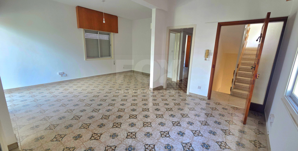 Spacious Two-Bedroom Upper-Floor Residence for Rent in Mesa Geitonia, Limassol