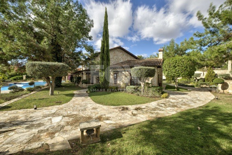 7 Bed House For Sale In Souni Zanakia Limassol Cyprus