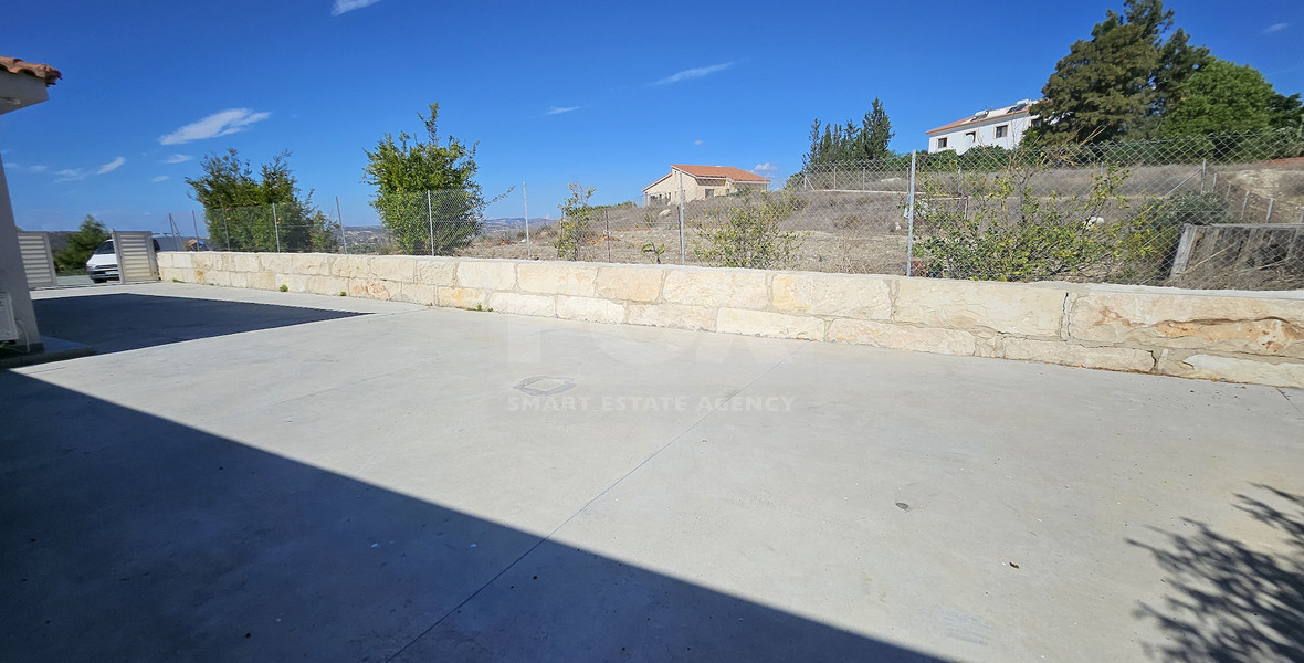 Spacious, optional furnished four bedroom detached bungalow