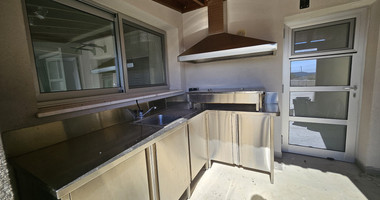 Spacious, optional furnished four bedroom detached bungalow