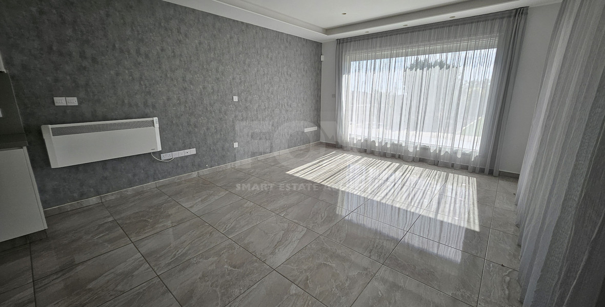 Spacious, optional furnished four bedroom detached bungalow