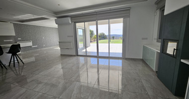 Spacious, optional furnished four bedroom detached bungalow