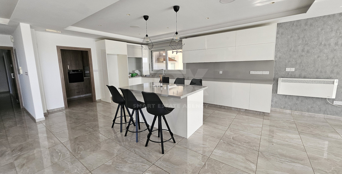 Spacious, optional furnished four bedroom detached bungalow