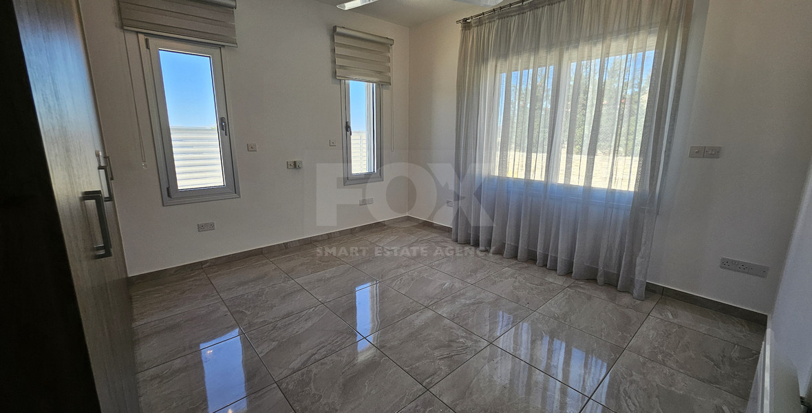 Spacious, optional furnished four bedroom detached bungalow