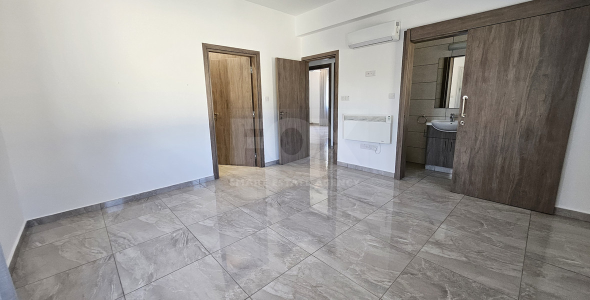 Spacious, optional furnished four bedroom detached bungalow