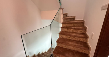 LUXURY FIVE-BEDROOM VILLA FOR RENT | PYRGOS TOURIST AREA
